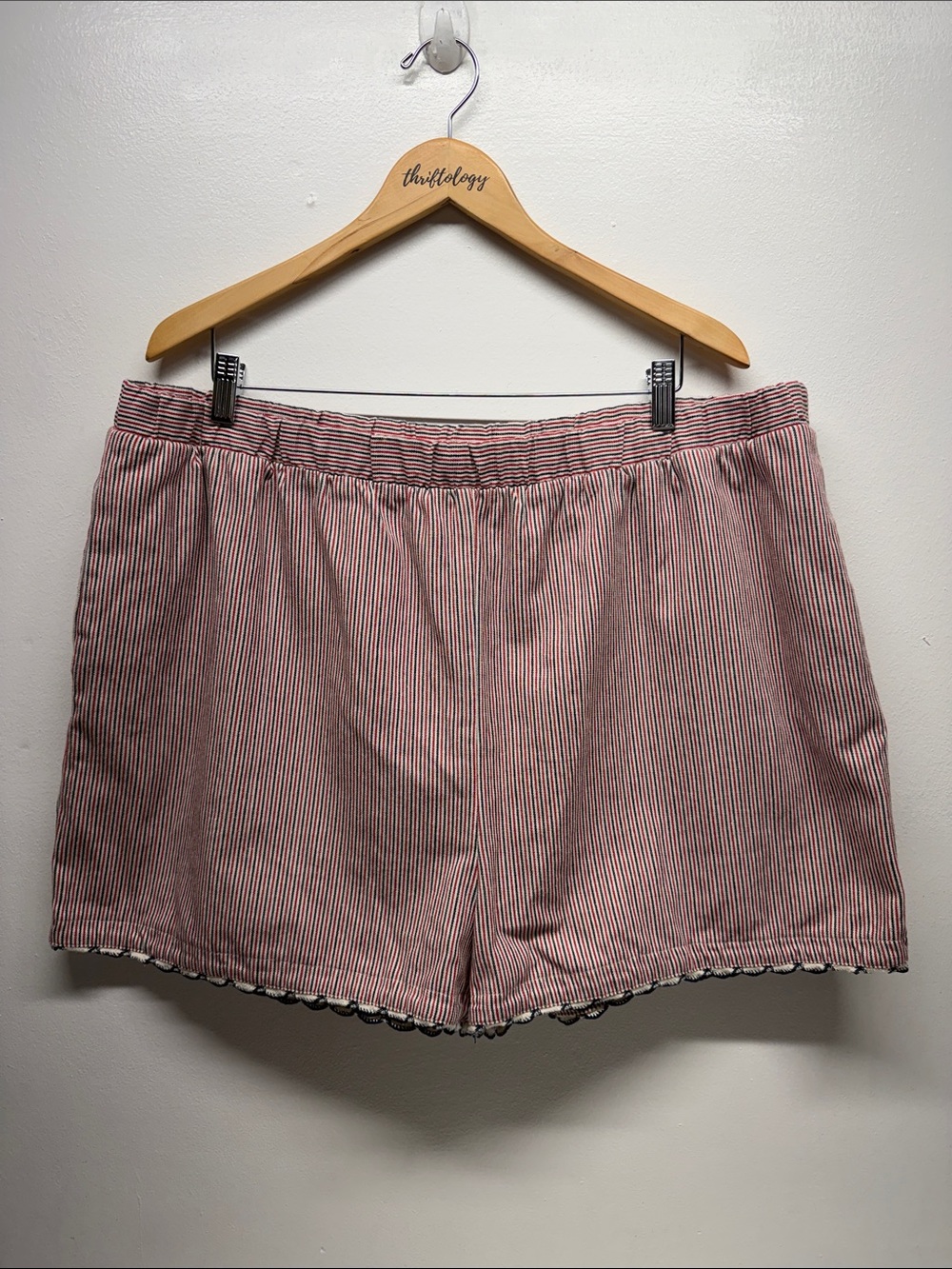 Tuckernuck Whipstitch Kieran Shorts Cotton Scalloped Striped Red Plus Size XXXL